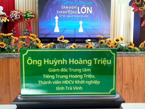 Hội thảo với với chủ đề “Dám nghĩ lớn để thành công”