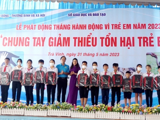 Tháng Hành động vì trẻ em năm 2023